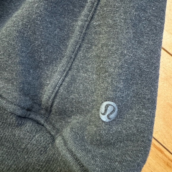 LULULEMON SWEATSHIRT - Picture 4 of 4